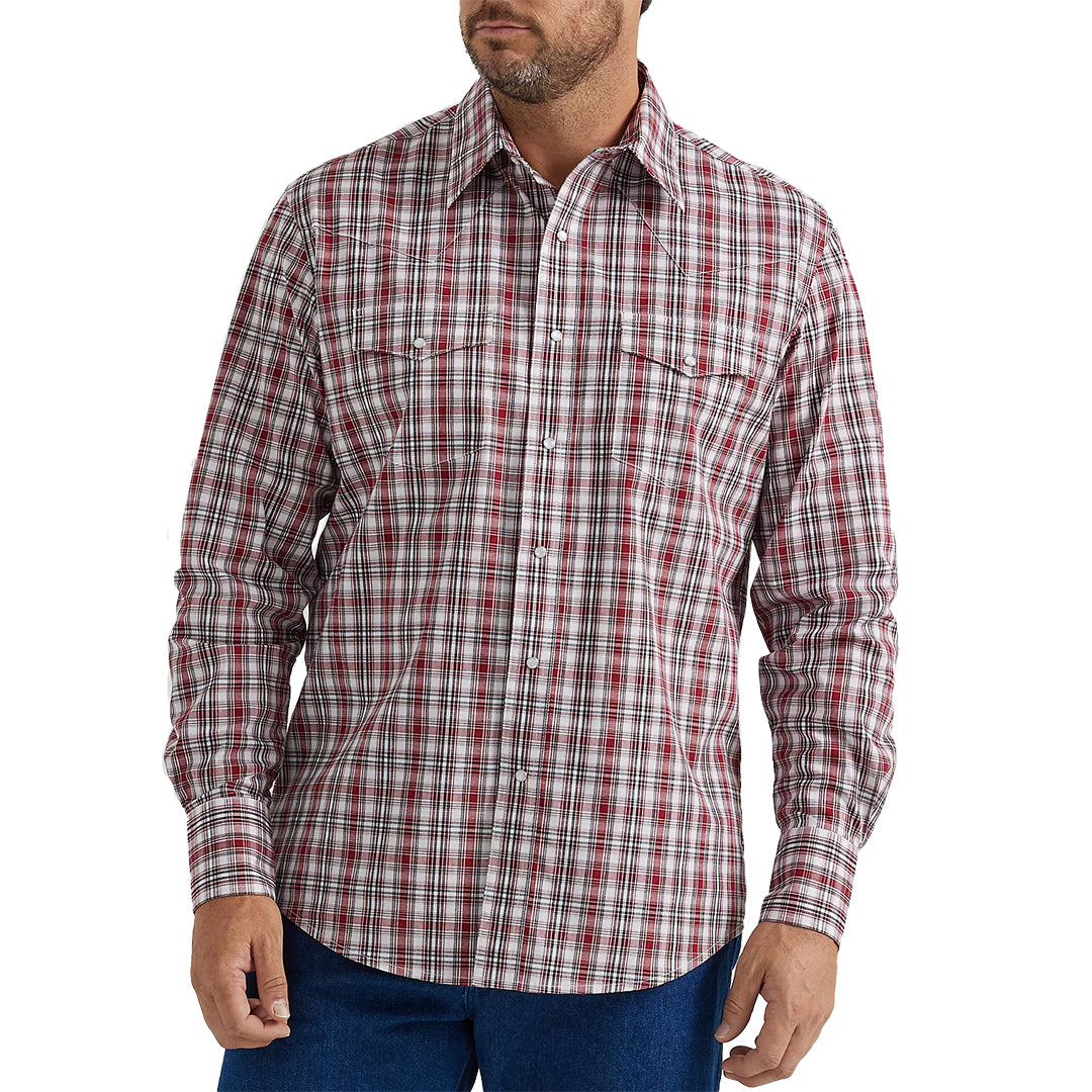 Wrangler Men's Wrinkle Resist Western Snap in Syrah Red Plaid