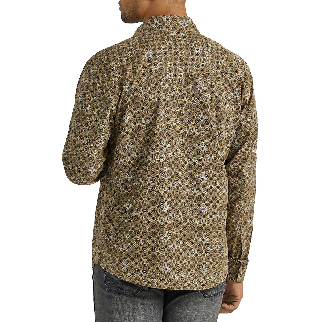 Wrangler Men's Retro Premium in Brown Circles Long Sleeve Snap Shirt