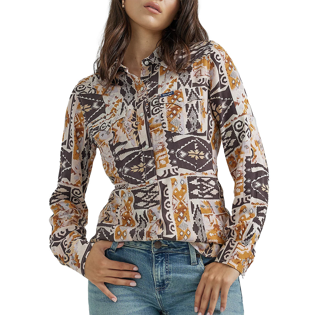 Wrangler Women's Geo Print Western Snap Shirt