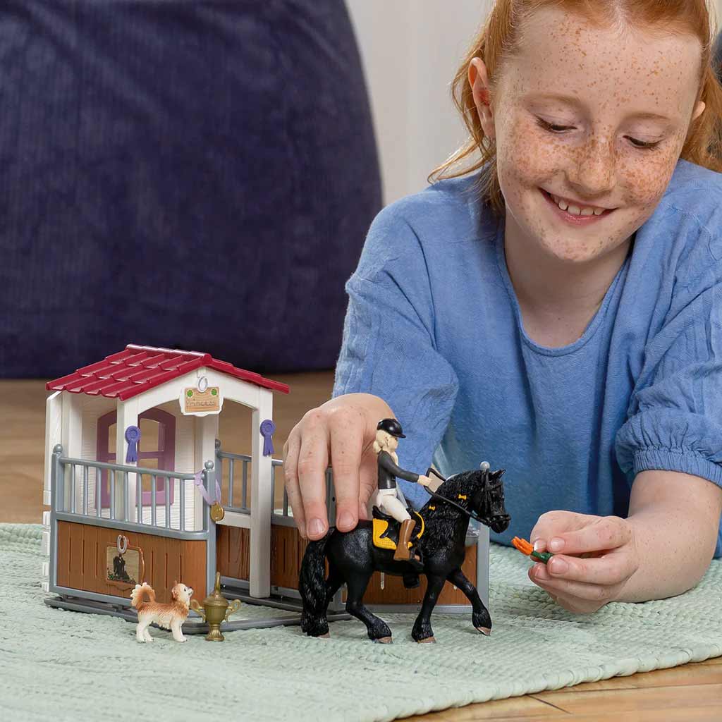 Schleich Horse Box with Horse Club Tori & Princess Toy Set