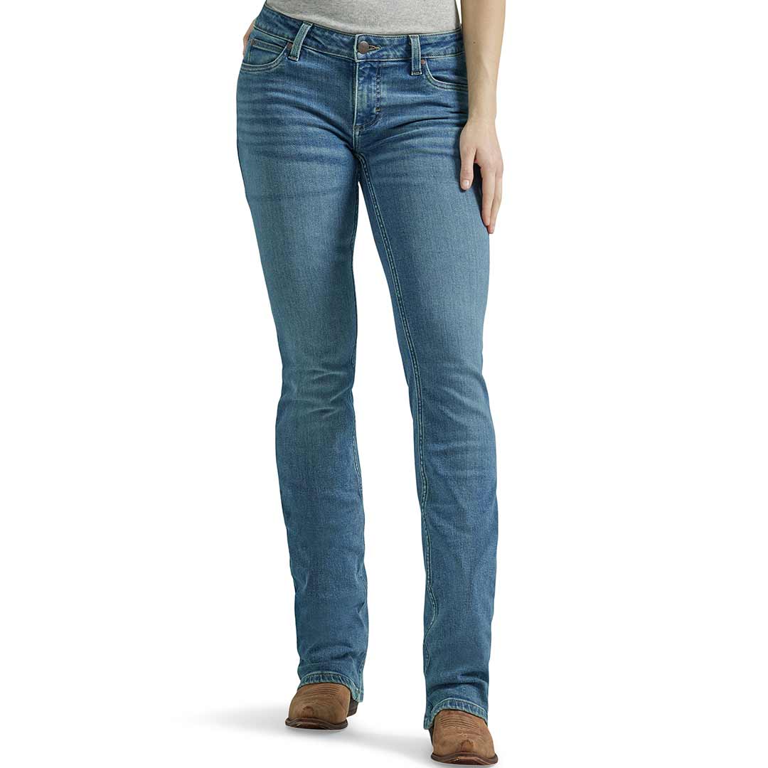 Wrangler retro women's mae mid rise boot cut hot sale jeans