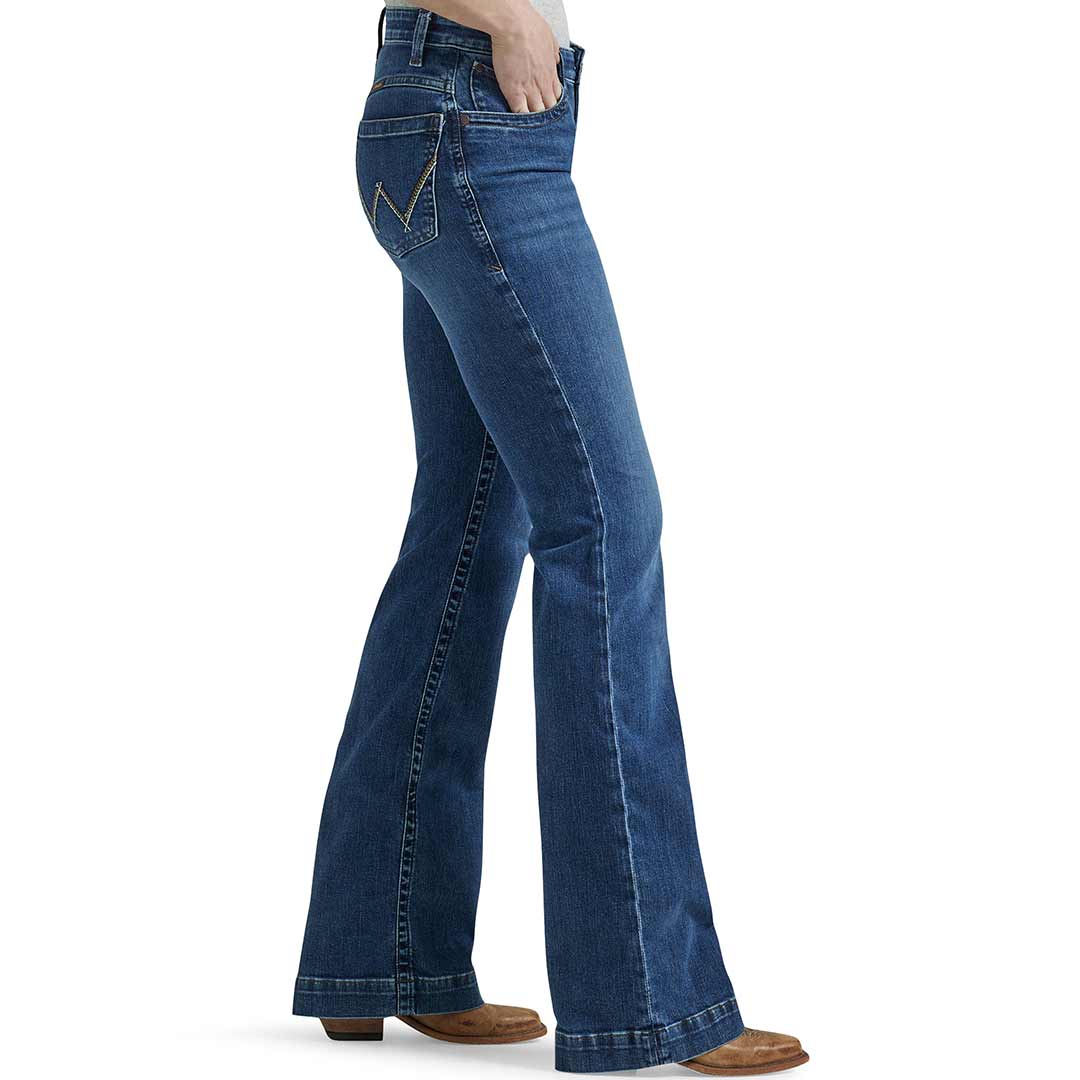 Wrangler Women's Ultimate Riding Mid Rise Willow Trouser Jeans