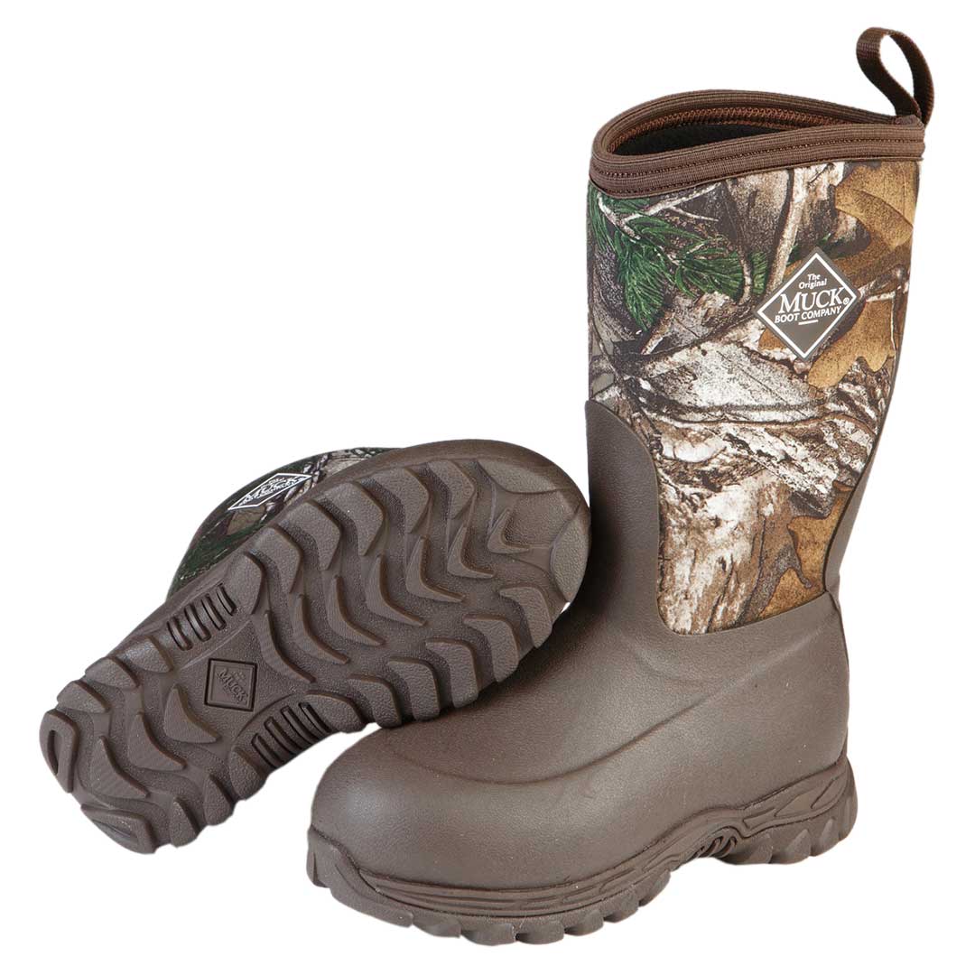 Boys camo sale muck boots