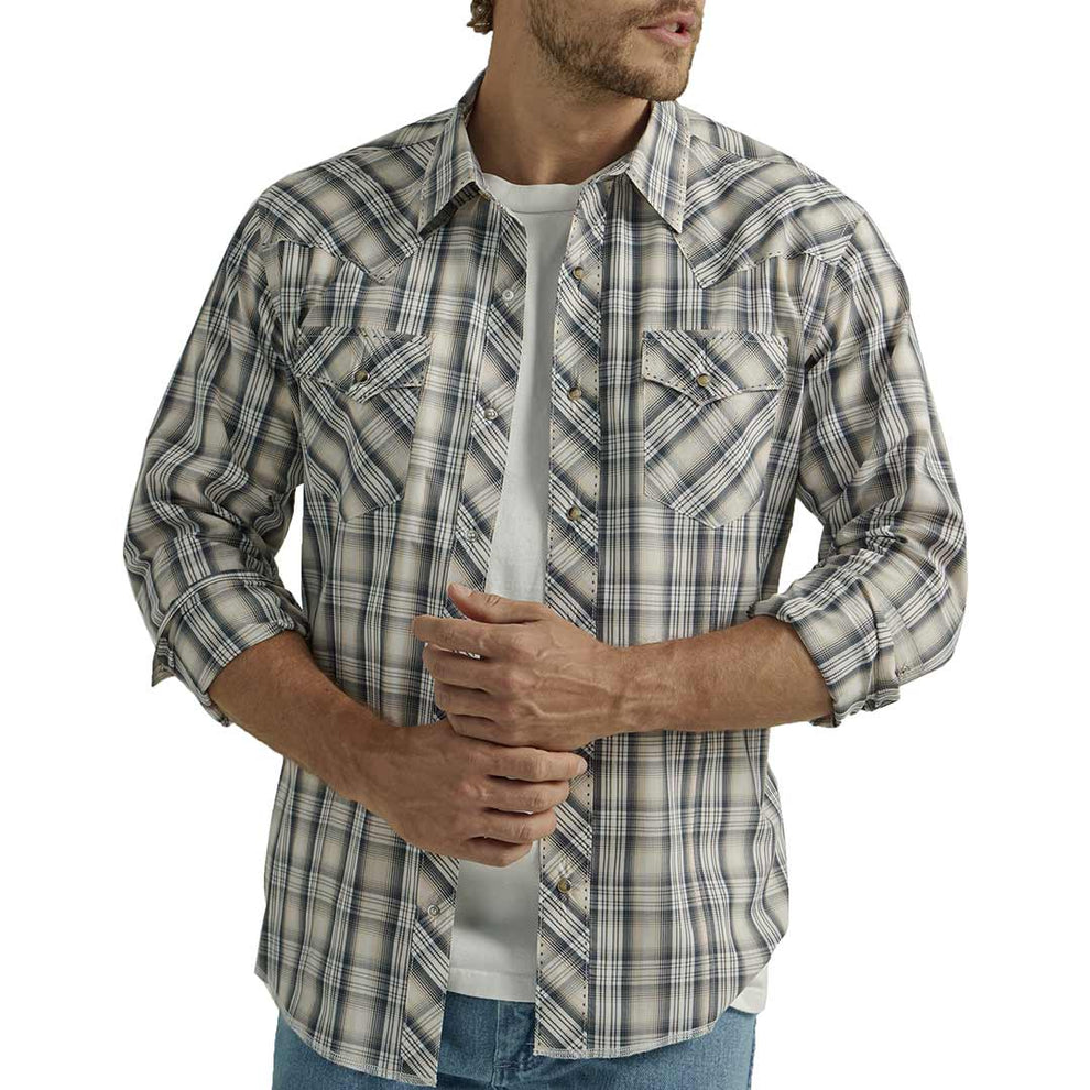 Wrangler Men's Fashion Plaid Snap Shirt