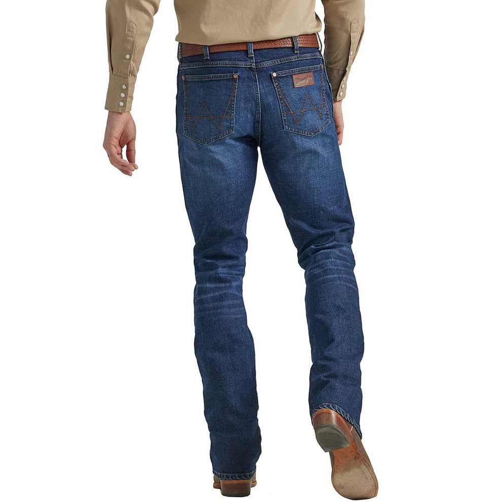 https://www.lammles.com/cdn/shop/products/wrangler-men-s-retro-slim-fit-bootcut-jeans_8cf124eb-03a4-4ad6-a72c-bd65218016c4.jpg?v=1684184531&width=990